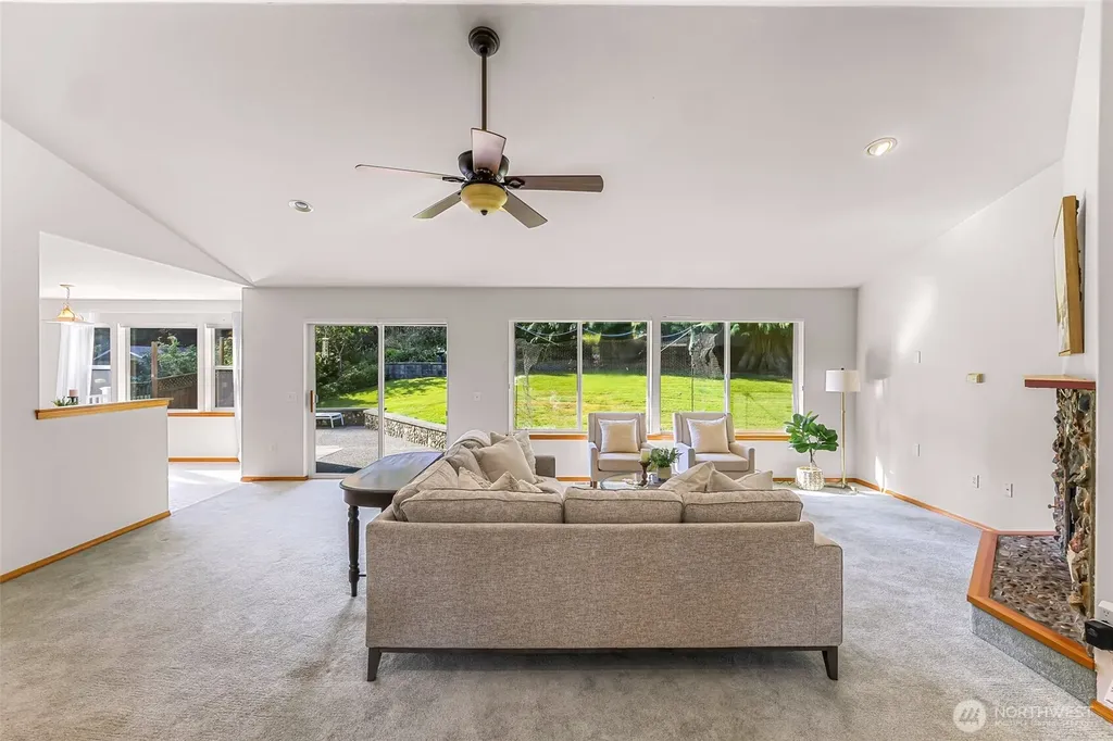 4705 Desmond Street Bellingham WA 98229