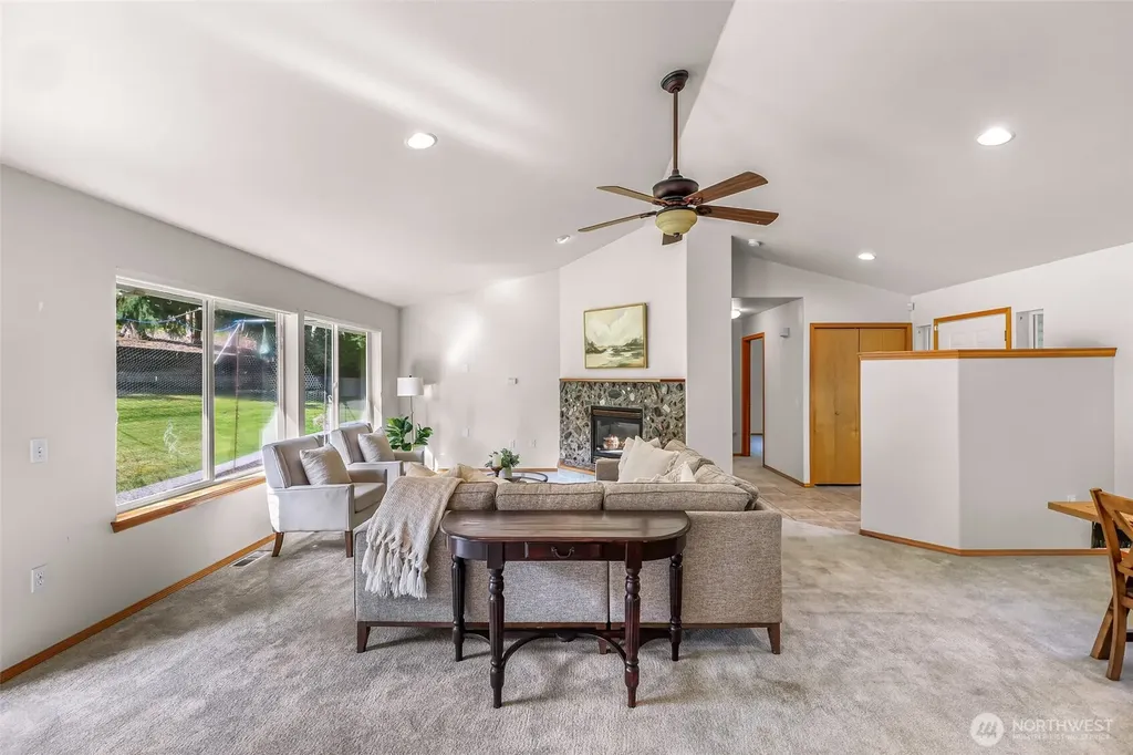4705 Desmond Street Bellingham WA 98229
