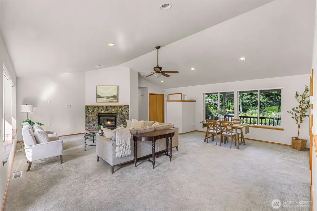 4705 Desmond Street Bellingham WA 98229