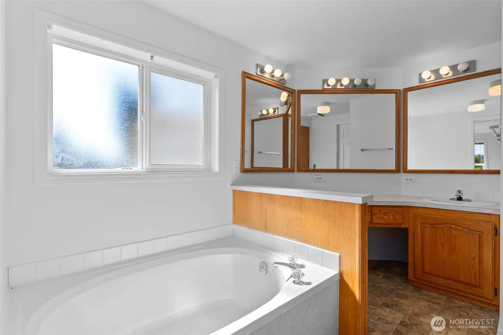 16129 Gibson Road SW Tenino WA 98589