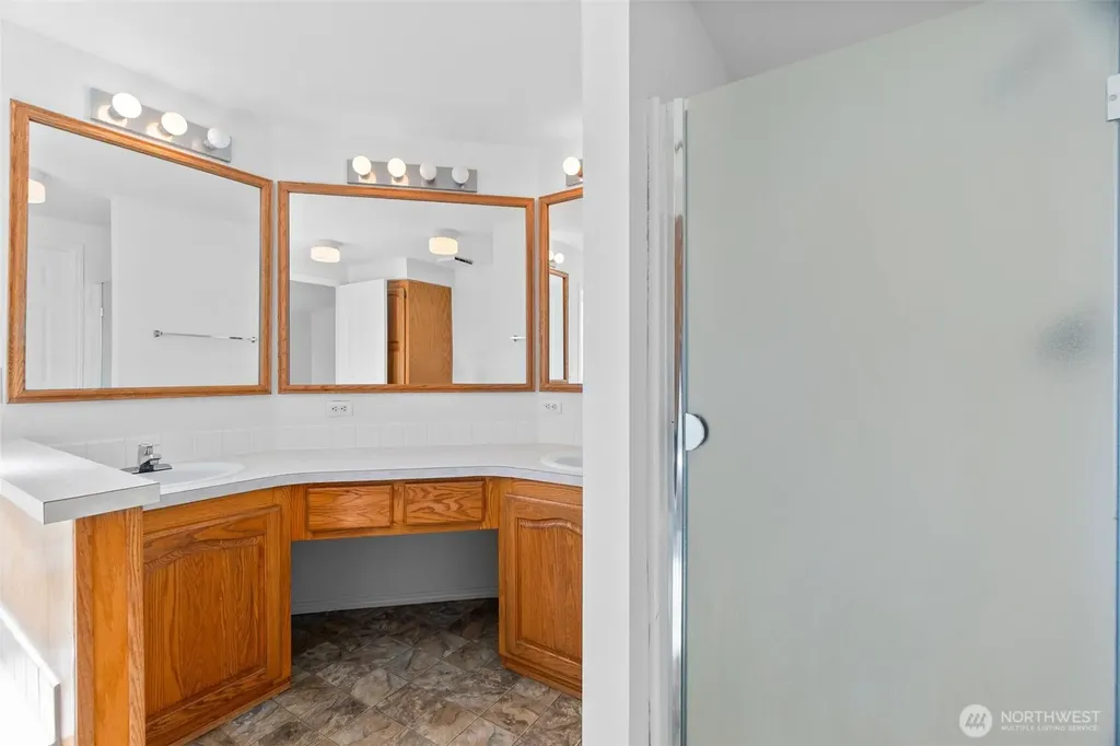 16129 Gibson Road SW Tenino WA 98589