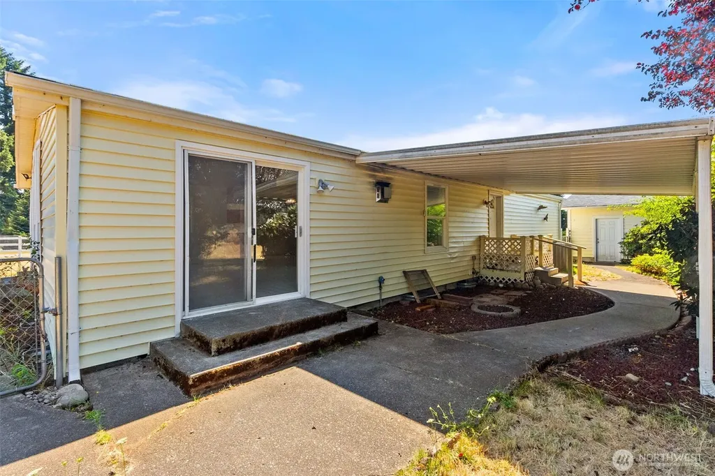 16129 Gibson Road SW Tenino WA 98589