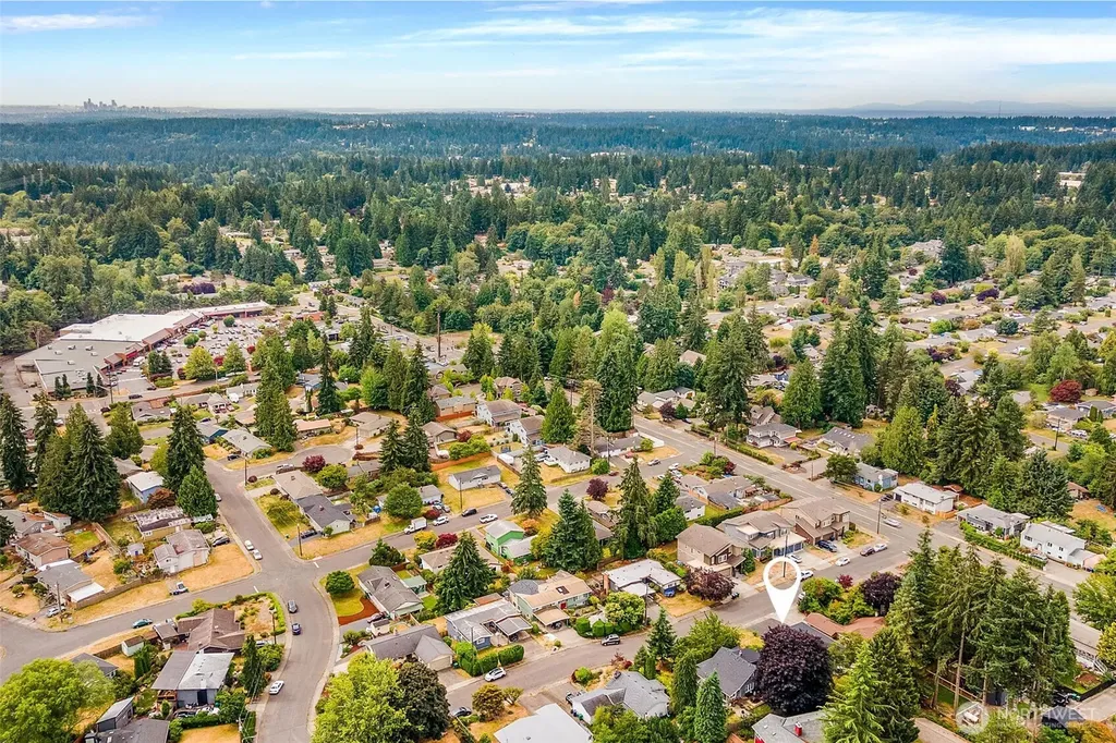 4303 225th Street SW Mountlake Terrace WA 98043