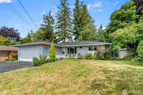 4303 225th Street SW Mountlake Terrace WA 98043