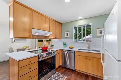 4303 225th Street SW Mountlake Terrace WA 98043