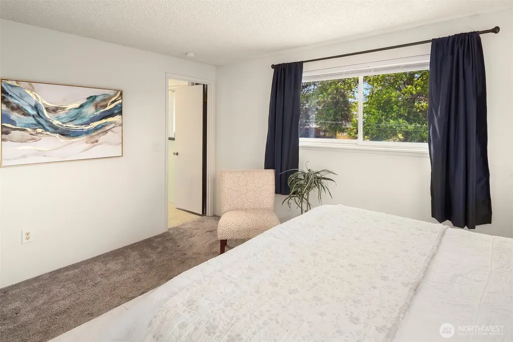920 Callahan Drive Bremerton WA 98310
