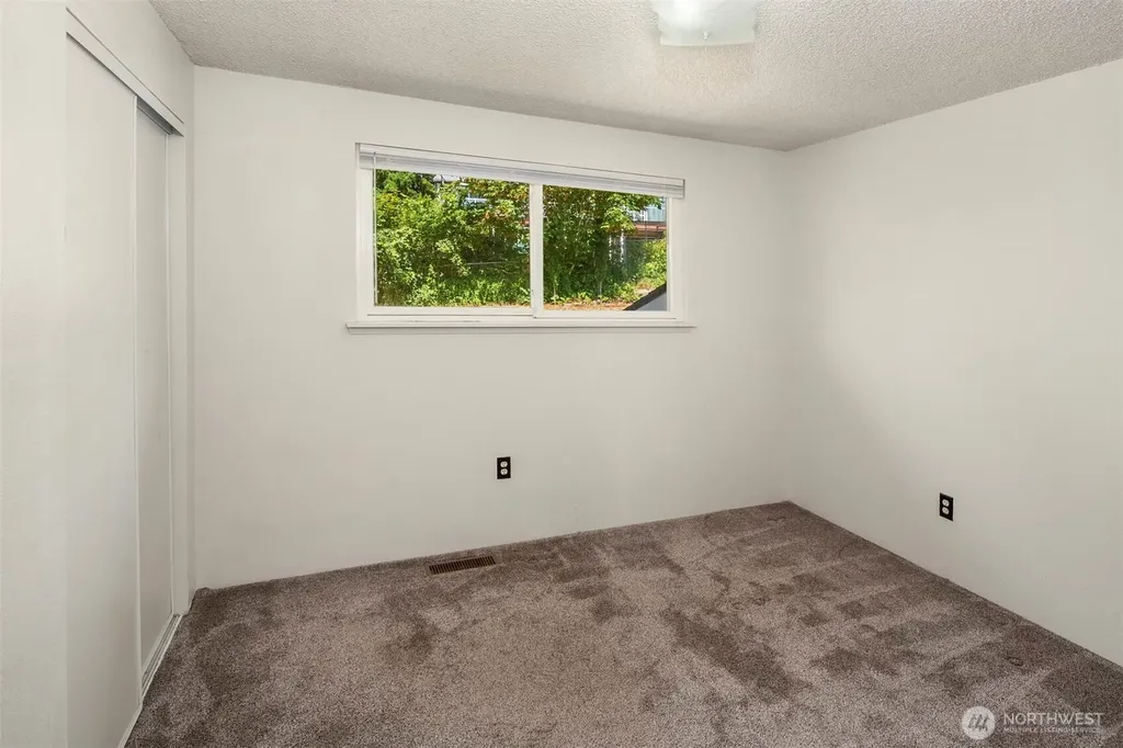 920 Callahan Drive Bremerton WA 98310