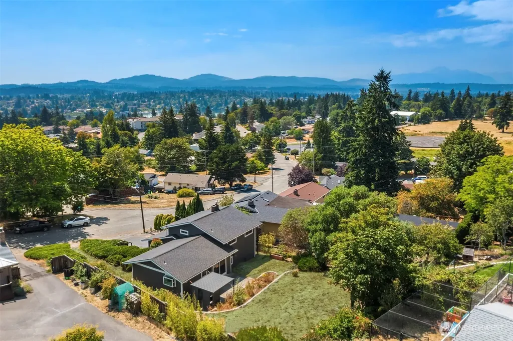 920 Callahan Drive Bremerton WA 98310