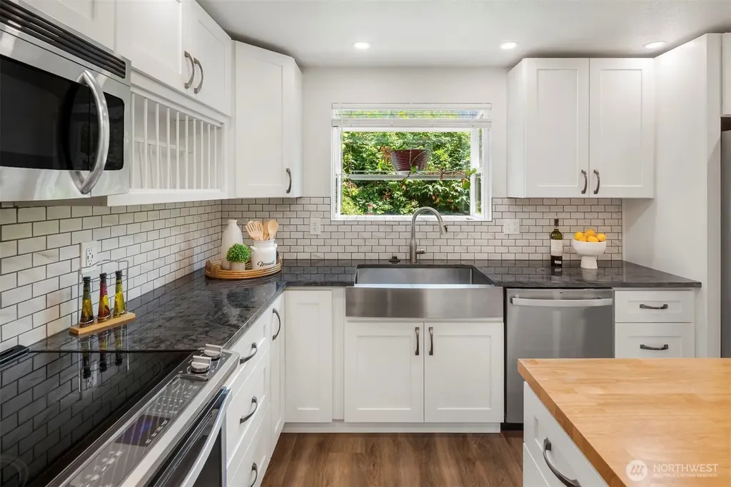 920 Callahan Drive Bremerton WA 98310