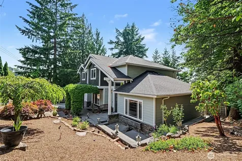 13128 SE Newport Way Bellevue WA 98006