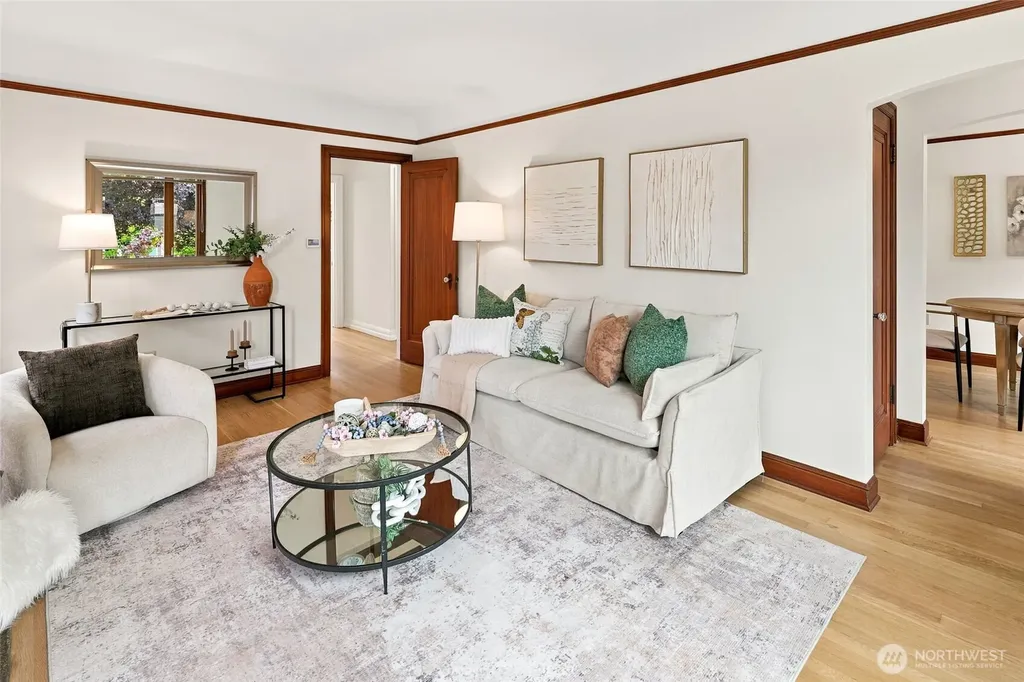 7754 Jones Avenue NW Seattle WA 98117