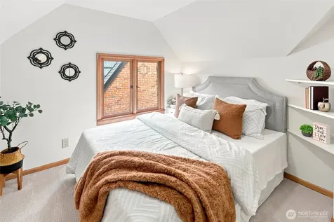 7754 Jones Avenue NW Seattle WA 98117