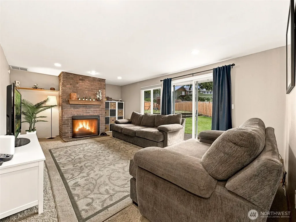 13711 SE 199th Place Renton WA 98058