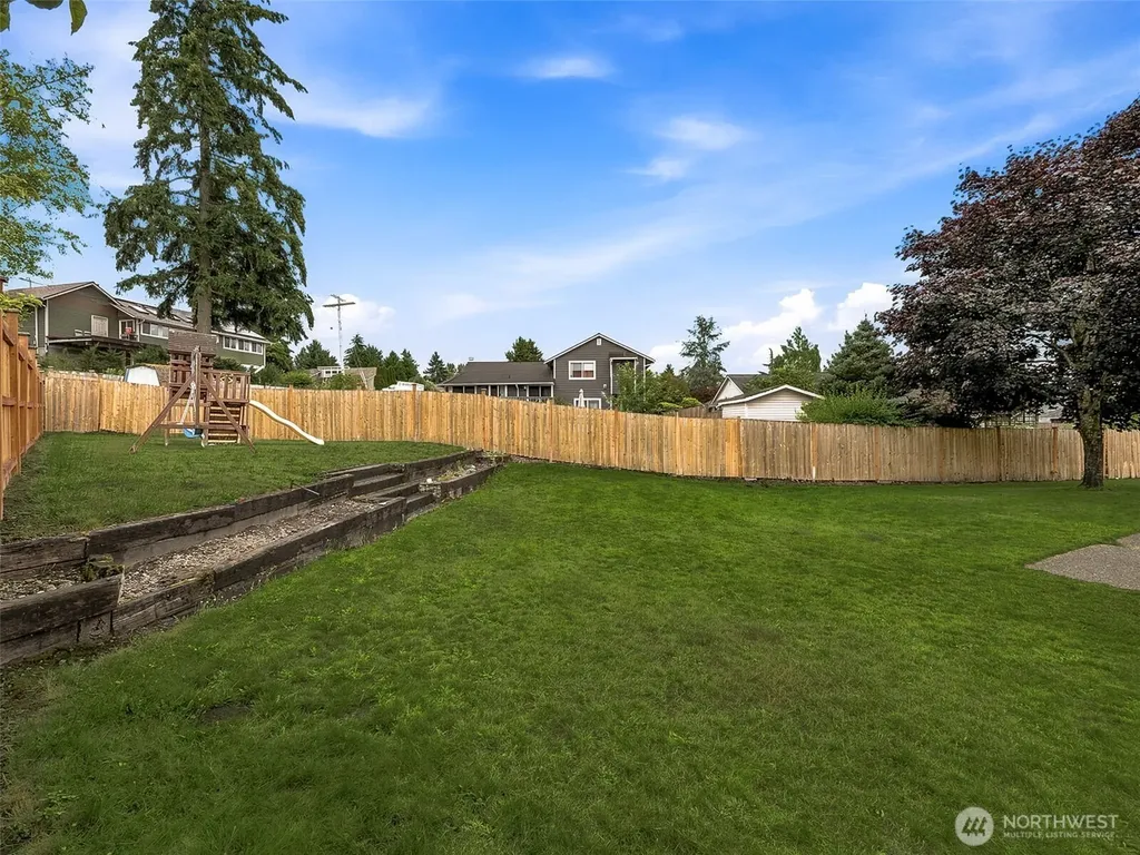 13711 SE 199th Place Renton WA 98058