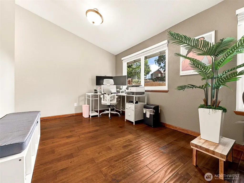 13711 SE 199th Place Renton WA 98058