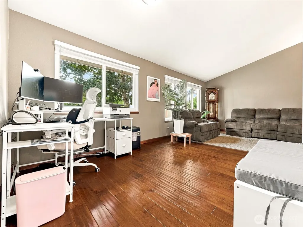 13711 SE 199th Place Renton WA 98058