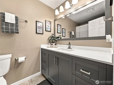 13711 SE 199th Place Renton WA 98058