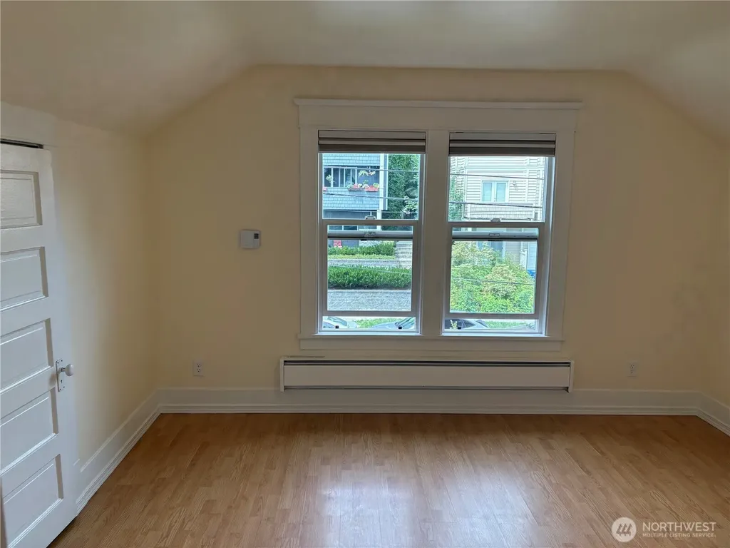 1728 18th Avenue Seattle WA 98122