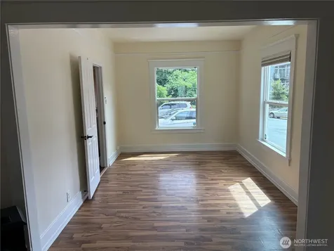 1728 18th Avenue Seattle WA 98122