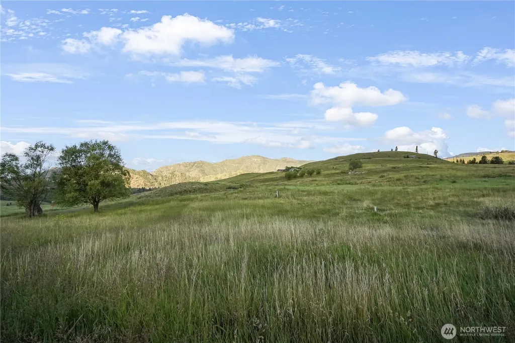 0 Hidden Hills Lane Tonasket WA 98855