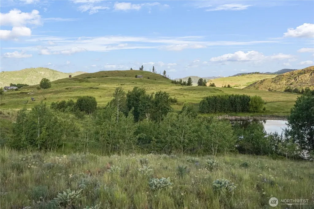 0 Hidden Hills Lane Tonasket WA 98855