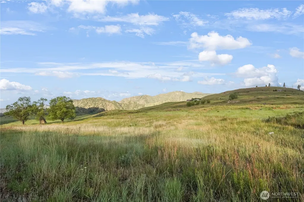 0 Hidden Hills Lane Tonasket WA 98855