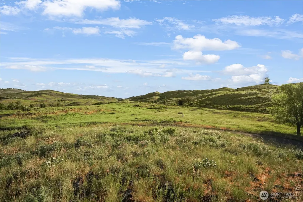 0 Hidden Hills Lane Tonasket WA 98855