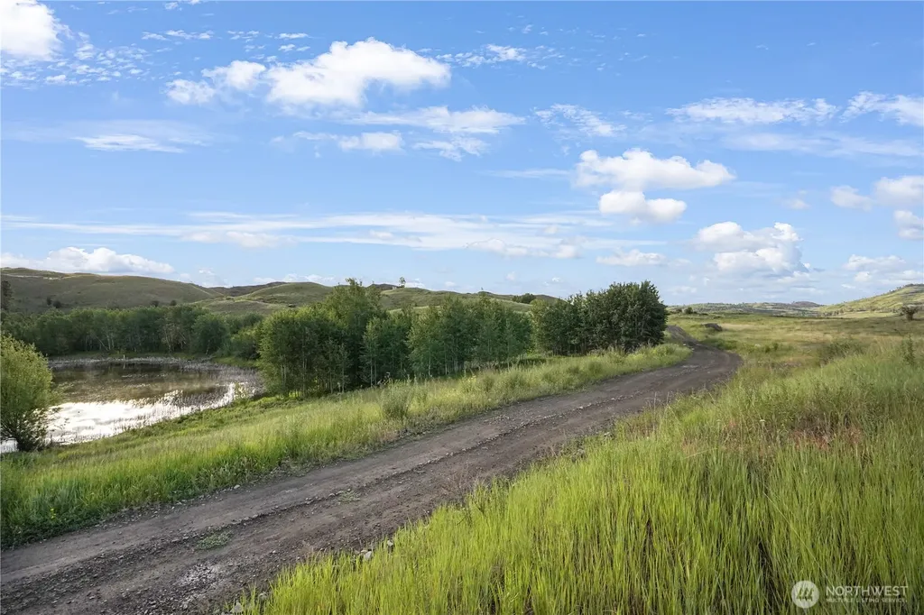 0 Hidden Hills Lane Tonasket WA 98855