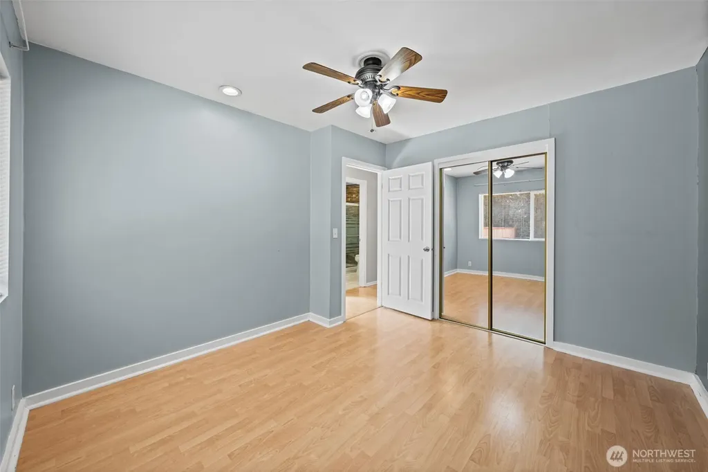 1421 N 32nd Street Renton WA 98056