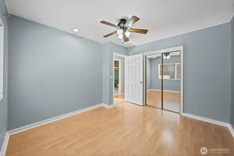 1421 N 32nd Street Renton WA 98056