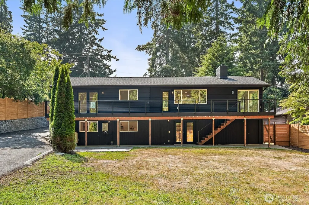 17229 72nd Avenue W Edmonds WA 98026