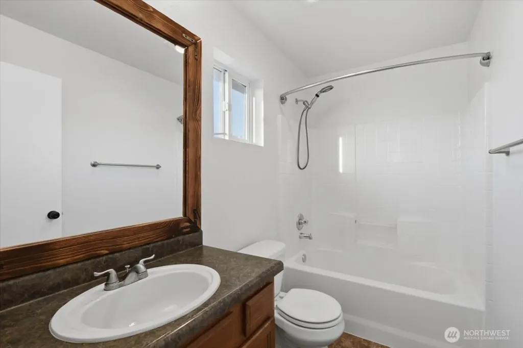 2405 104th Avenue SE Lake Stevens WA 98258