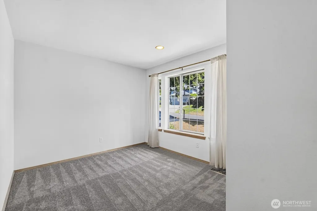 3516 97th Avenue E Edgewood WA 98371