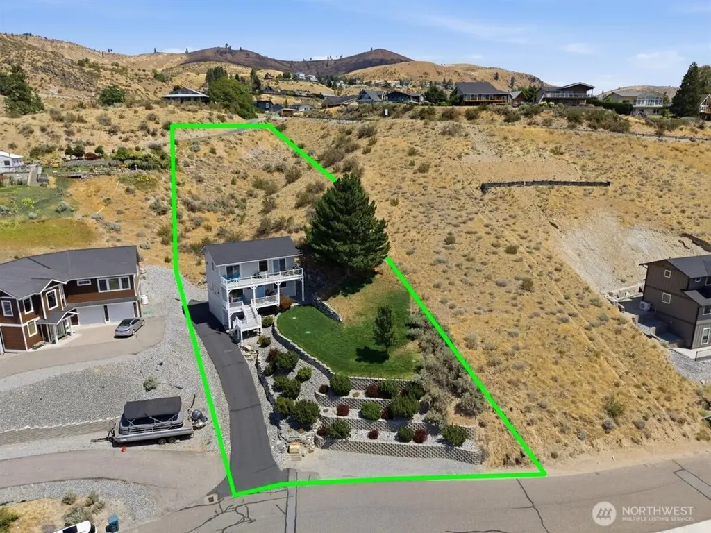 130 Monte Carlo Drive Chelan WA 98816