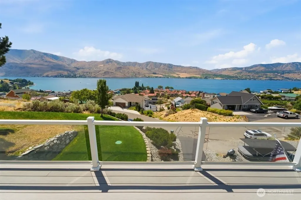 130 Monte Carlo Drive Chelan WA 98816