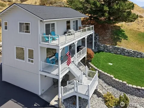 130 Monte Carlo Drive Chelan WA 98816