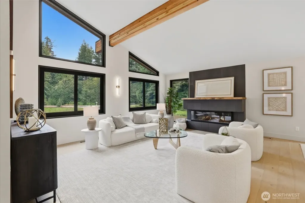 18520 65th Avenue SE Snohomish WA 98296
