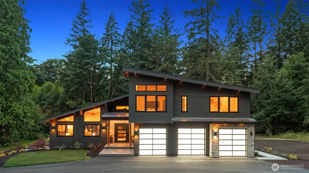 18520 65th Avenue SE Snohomish WA 98296