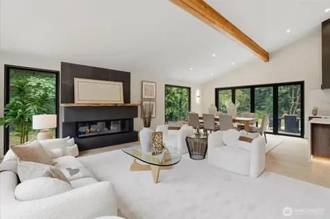 18520 65th Avenue SE Snohomish WA 98296