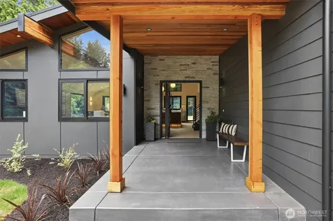 18520 65th Avenue SE Snohomish WA 98296