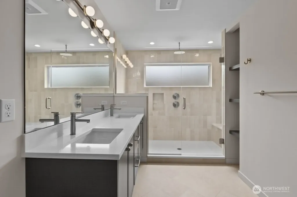 2509 N 42nd Street Seattle WA 98103