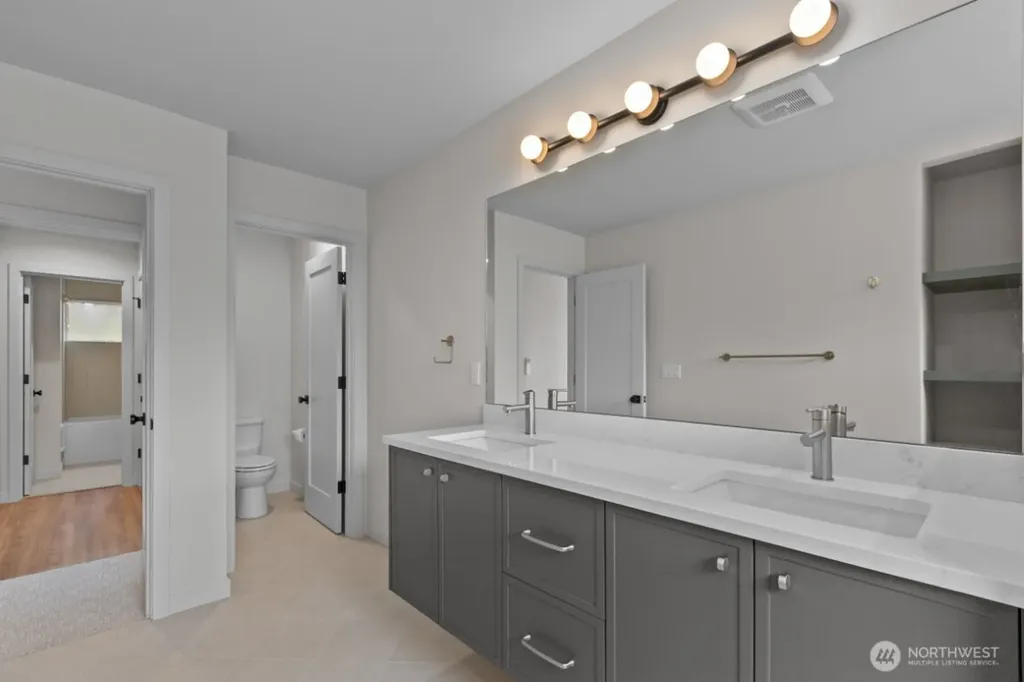 2509 N 42nd Street Seattle WA 98103