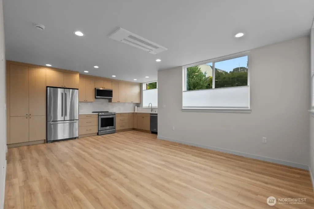 2509 N 42nd Street Seattle WA 98103