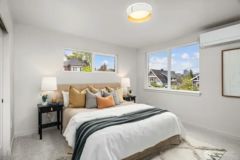 2509 N 42nd Street Seattle WA 98103