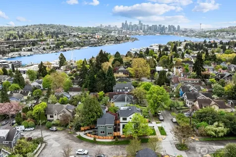 2509 N 42nd Street Seattle WA 98103