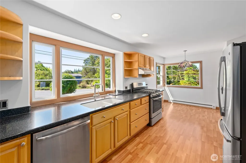 380 C Street Friday Harbor WA 98250
