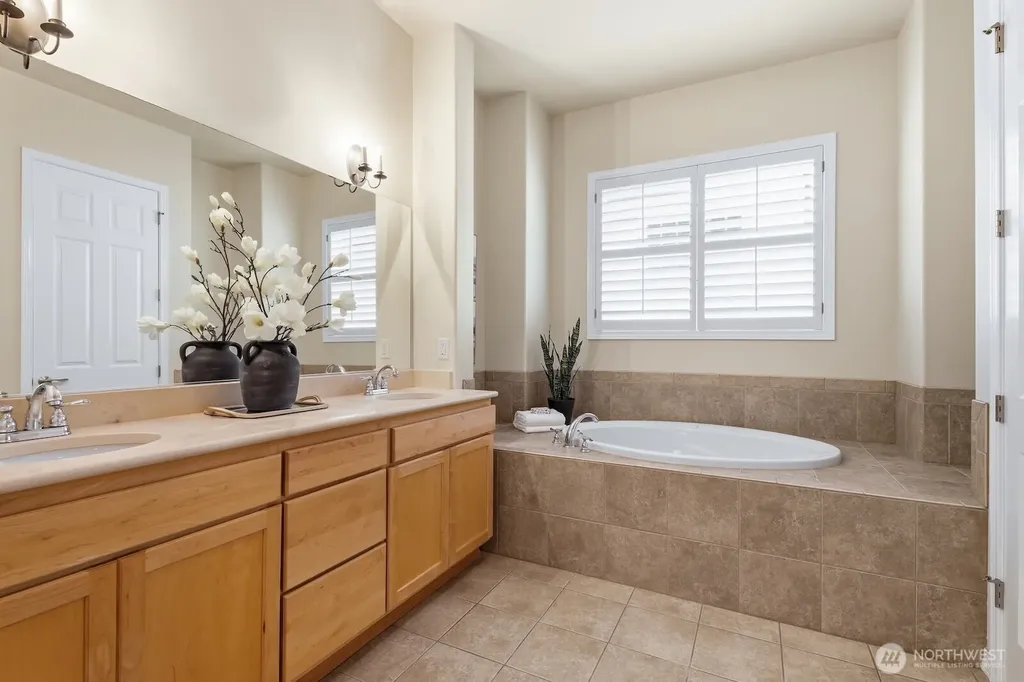 24250 NE 131st Terrace Redmond WA 98053