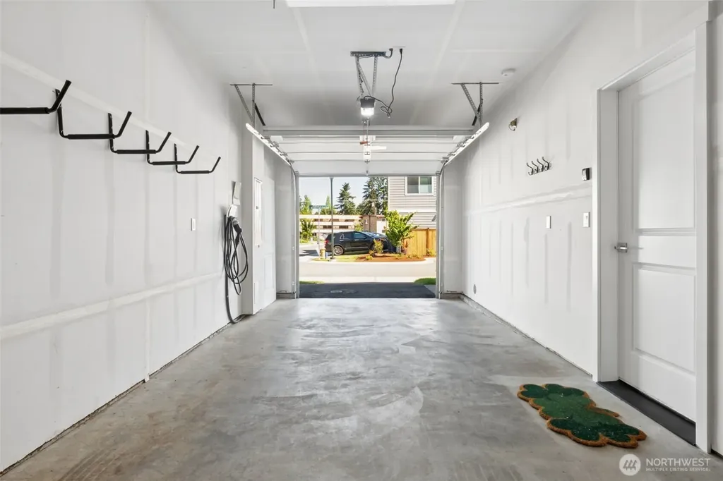 115 SW 181st Place Normandy Park WA 98166