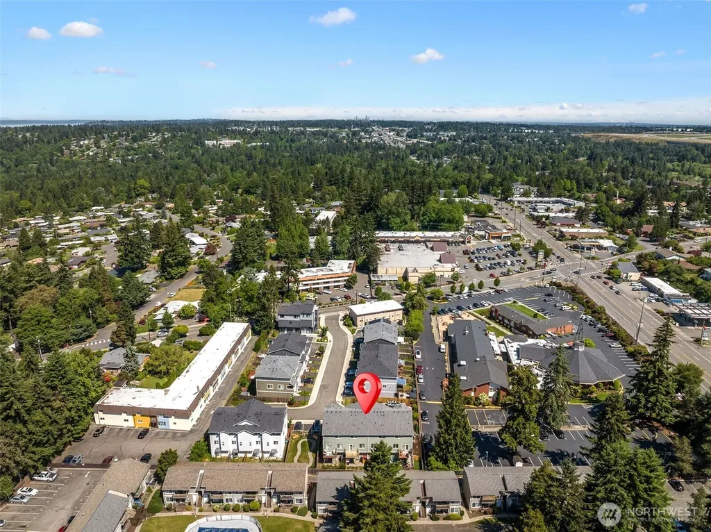 115 SW 181st Place Normandy Park WA 98166