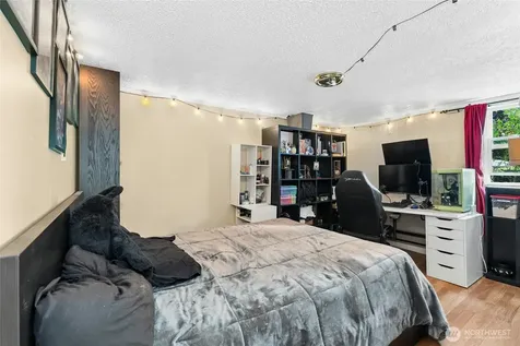18011 83rd Avenue NE Kenmore WA 98028